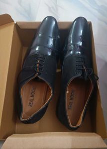 Classic Black Oxford Shoes