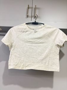 H&M Light Grey Cropped T-Shirt