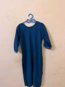 Elegant Blue Embroidered Kurta set