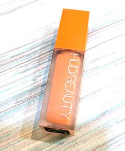 combo of lip balm and corrector