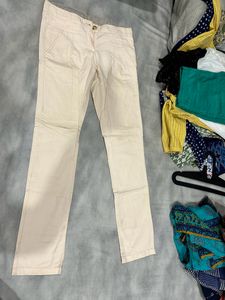 Rs 100 Cream Pant