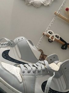 Unisex Air Jordan 1 Mid Sneakers