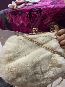 Fuurry Sling Bag