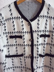 New Houndstooth Knit Cardigan