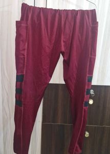 Pack of 2- Black and Maroon Tights with Pock