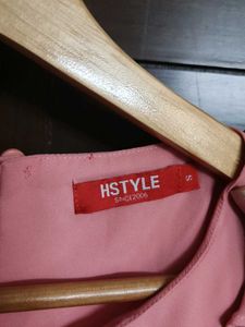 HSTYLE Pretty Pink Puff Sleeve Top