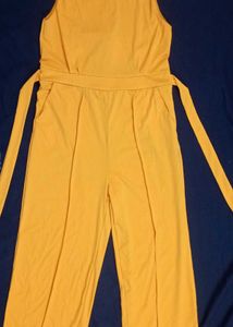 Solid Sleeveless Jumpsuit
