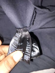 H&amp;M Men’s Charcoal Basic Crew Neck T-Shirt