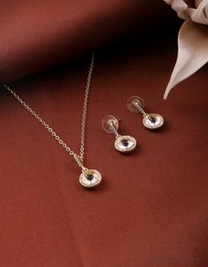 Shein Women Halo Drop Style Pendant Necklace &amp; Ear