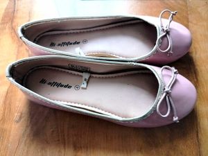 Cute Pink Ballet Flats with Bow 🪩🌸