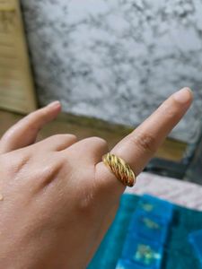 croissant💍 Gold Twisted Rope Ring