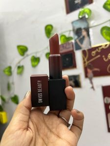 Swiss Beauty Lipstick