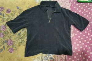 y2k Black Zip-Up tshirt
