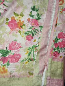 Beautiful Floral Print Saree