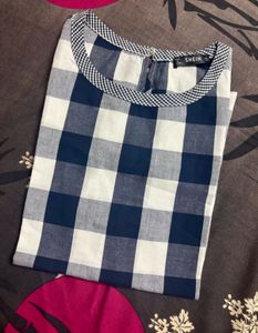 SHEIN Checked top - Free