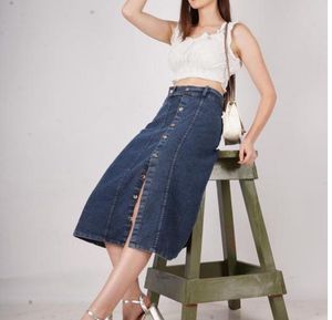 stretch high waisted Denim skirt
