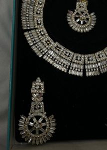 Stunning  Necklace Set