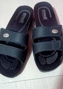 Aerowalk Women's Black Adjustable Sandals