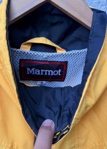 Marmot Yellow &amp; Black Windbreaker Jacket