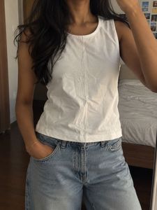 Classic White Sleeveless Tank Top