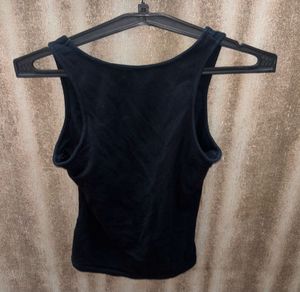 Sleek Black Ribbed Tank Top