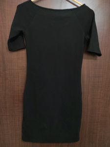 BROAD SHOULDER BEAUTIFUL DRESS