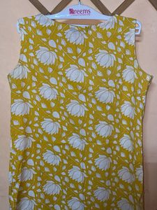 Yellow Floral Sleeveless Kurta