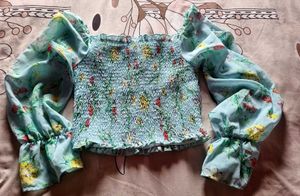 Tokyo Talkies Floral Smocked Crop Top