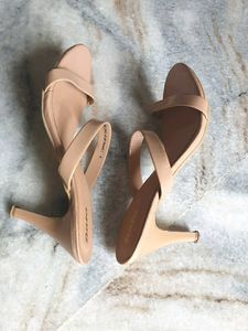 👠Bata Nude pointed Heel Sandals