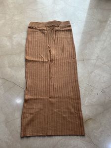 Ribbed Knit Midi Skirt