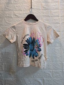 Graphic Print Cropped T-Shirt