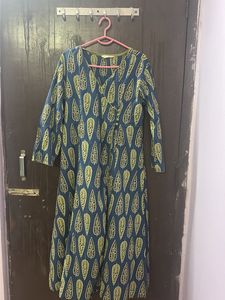 Chic Blue Paisley Print Kurta