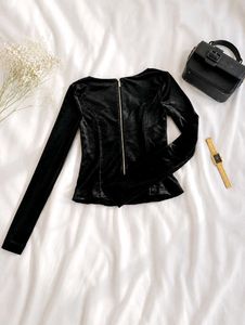 Chic Black Velvet Corset Top