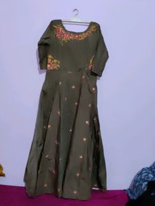 Preety Gown🥰❤️‍🩹❤️