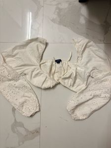 Chic White Broderie Anglaise Puff Sleeve Top
