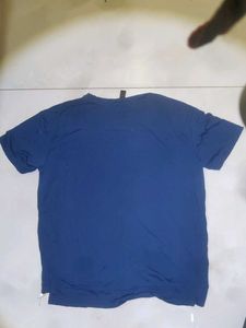 Blue Bear Graphic T-Shirt