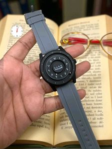 Stylish Sabr Silicone Band Watch