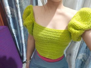 Crochet Puff Sleeve Top