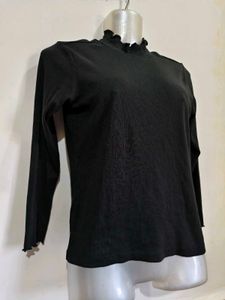 🎁 MEGA SALE OFFER 🎁 Black Mock Neck Top