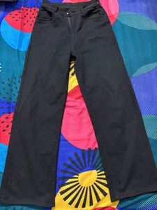 Black Jeans