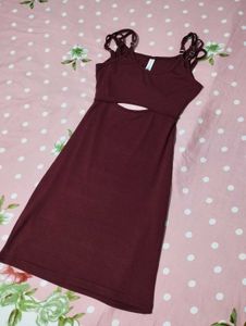 Ribbed Burgundy Mini Dress with Cutout