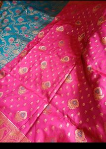 Elegant Teal Saree with Gold &amp; Pink Motifs