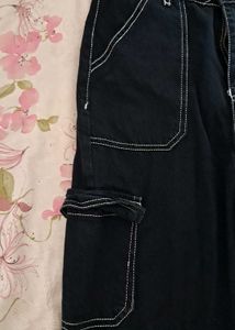 Shein dupe fly with button closure cargo jeans