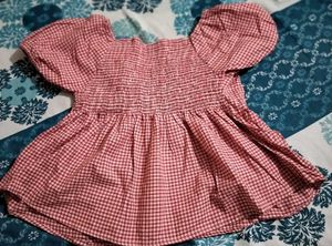 Cute Red Gingham Puff Sleeve Top
