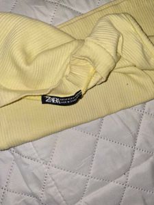 Sleek Yellow Ribbed Tank Top