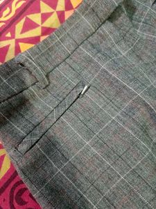 British Woman's Grey And White Plaid Trousers