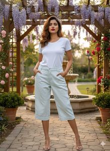 Capri Pants