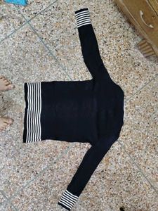 Chic Black Butterfly Knit Sweater