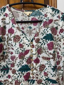 Svrnaa Floral Print Cotton Kurta