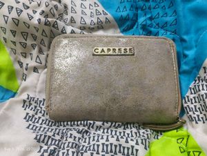 Caprese Wallet